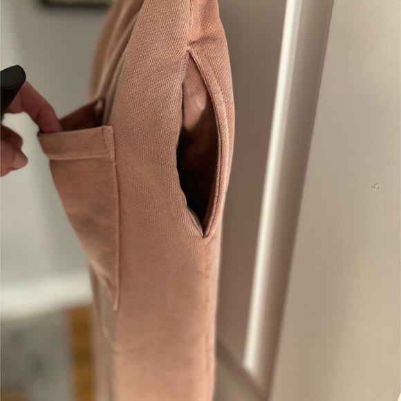 NWOT Boys Lie ‘key to my heart’ Sweatpants - Picture 5 of 6